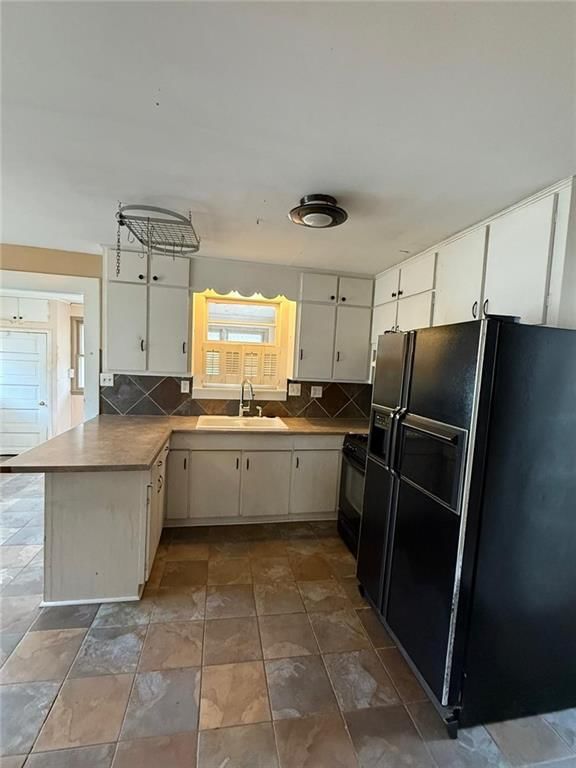 109 S Constitution Street — photo 8