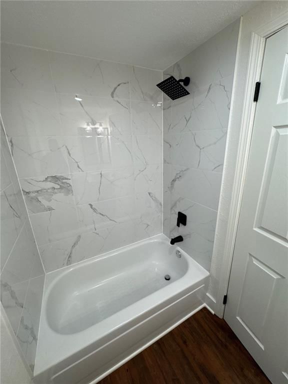 903 N High Street — photo 24