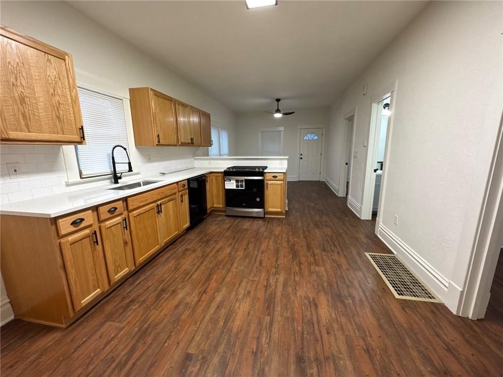 903 N High Street — photo 26