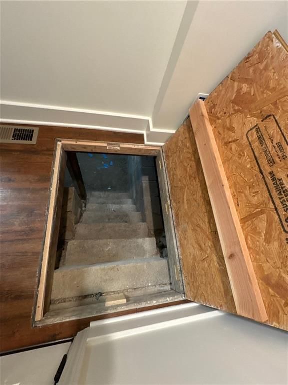 903 N High Street — photo 30