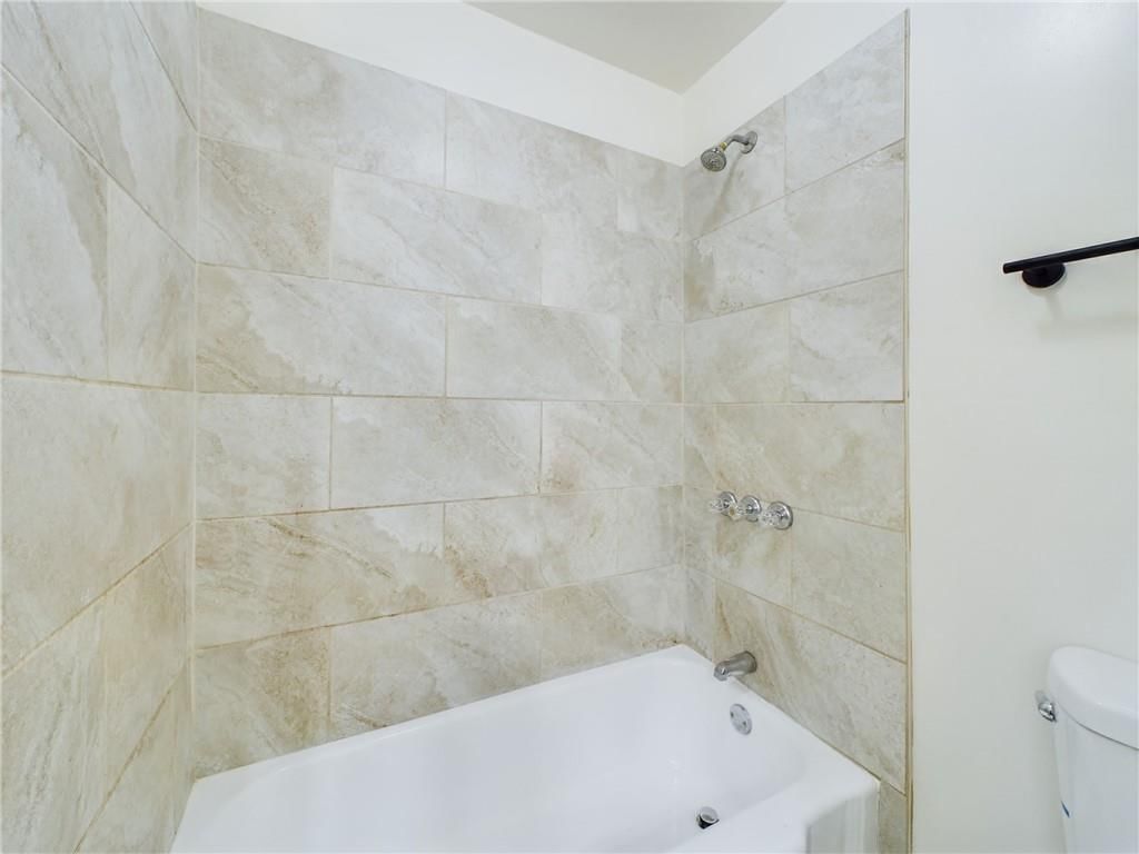 8659 E 109th Street — photo 16