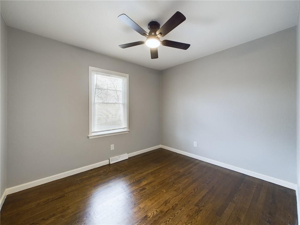 8659 E 109th Street — photo 17