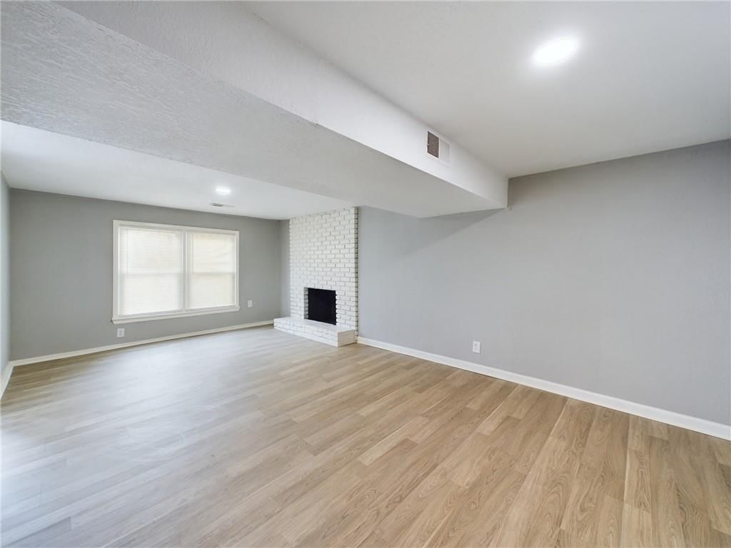 8659 E 109th Street — photo 20