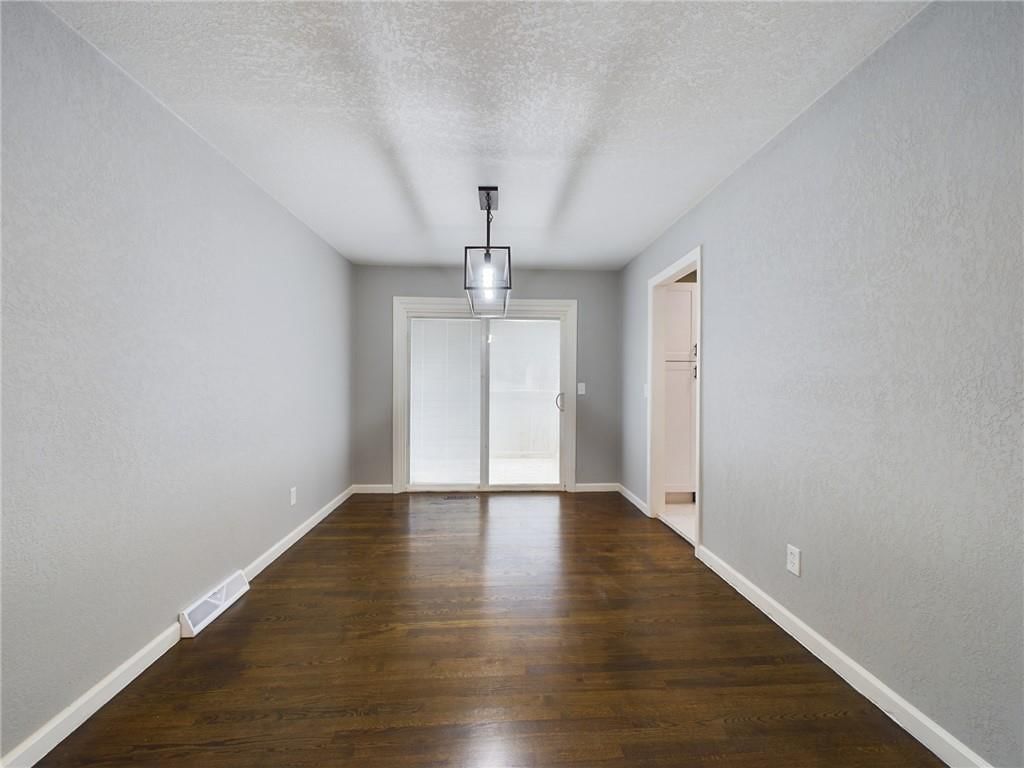 8659 E 109th Street — photo 5