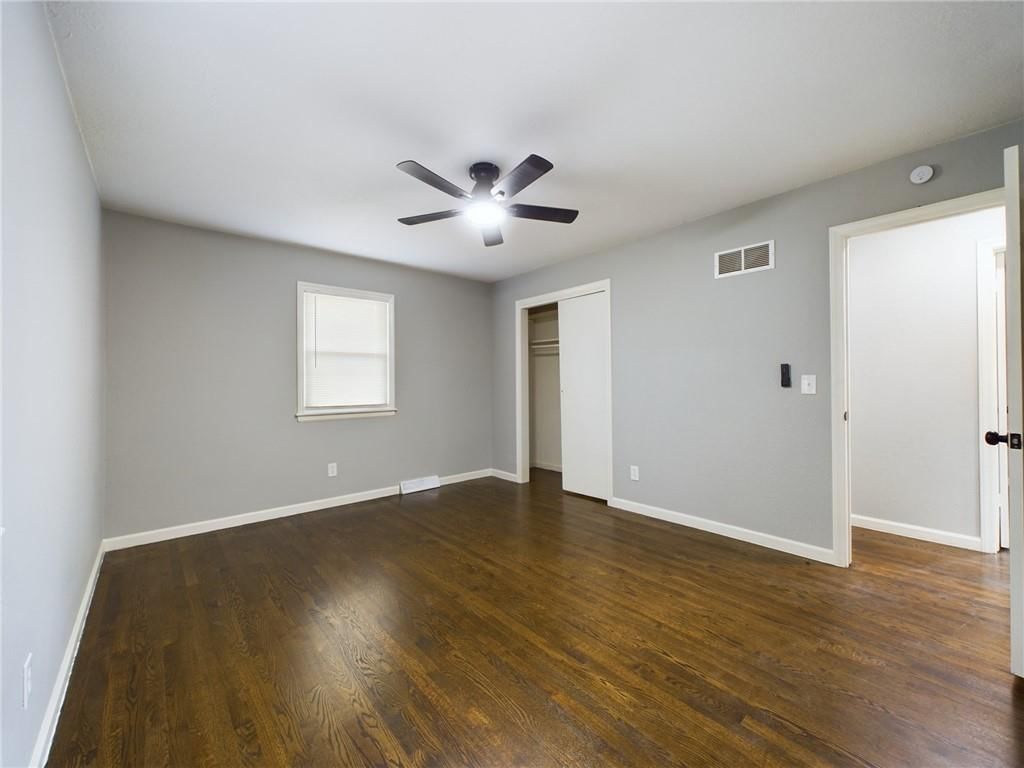 8659 E 109th Street — photo 9