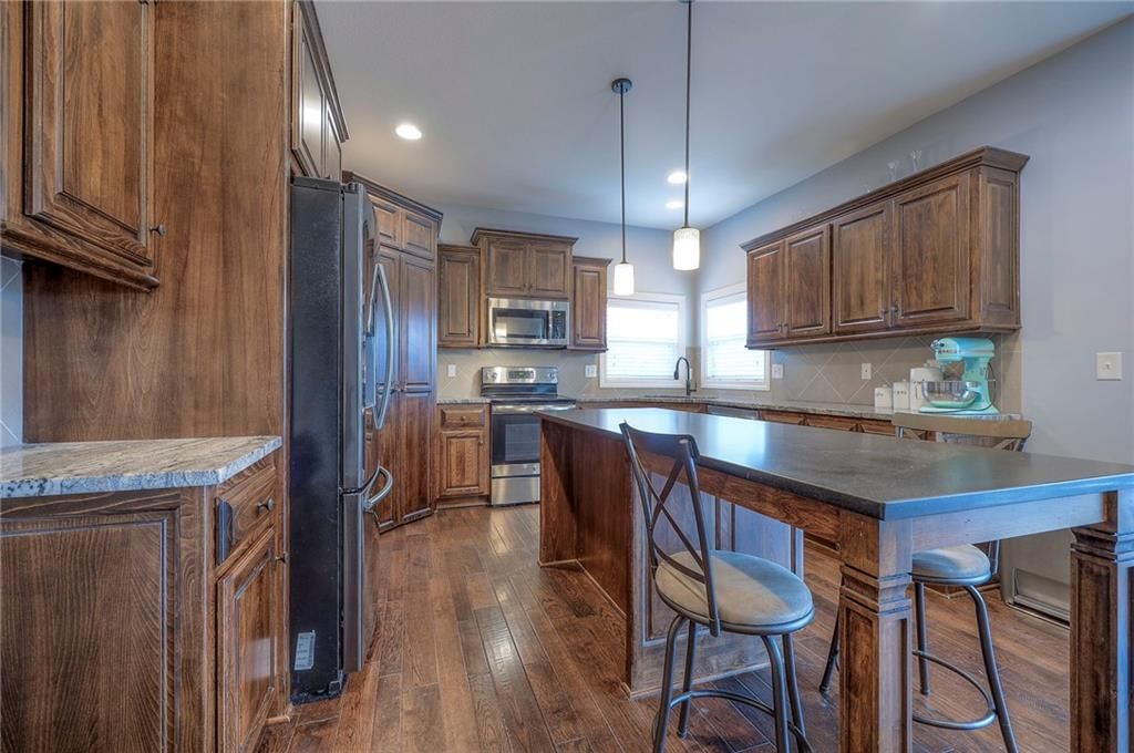 28501 W 162nd Place — photo 17