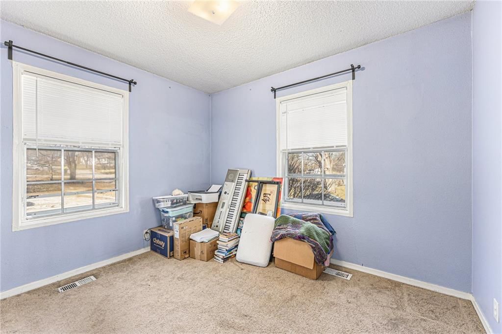 6101 E 151st Street — photo 12