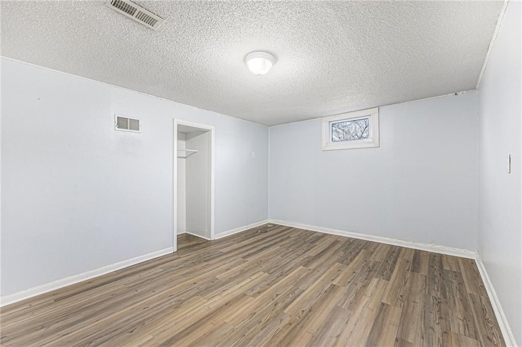 6101 E 151st Street — photo 19