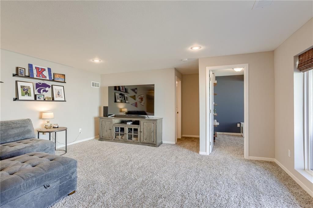365 N Ferrel Street — photo 21