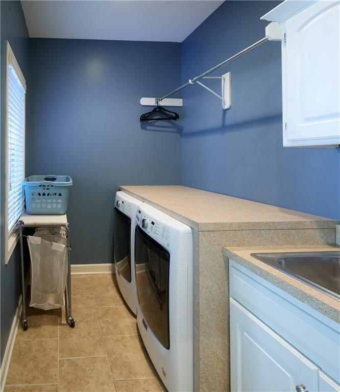 15700 Howe Street — photo 14