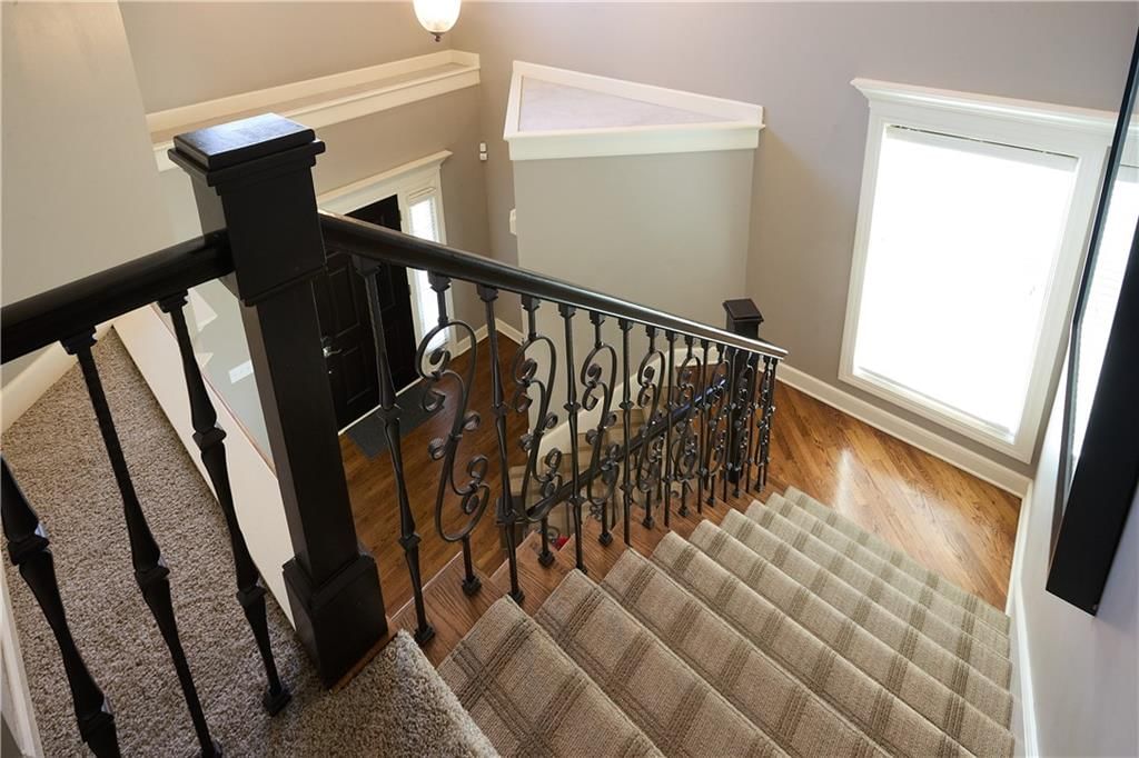 15700 Howe Street — photo 27