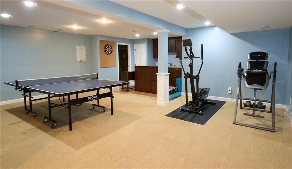 15700 Howe Street — photo 45