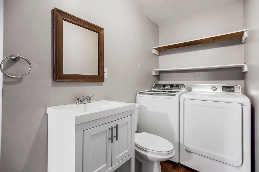 2604 Girard Avenue — photo 13