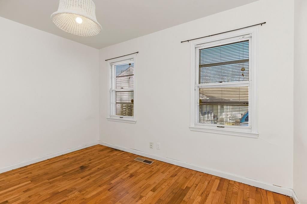 2604 Girard Avenue — photo 18