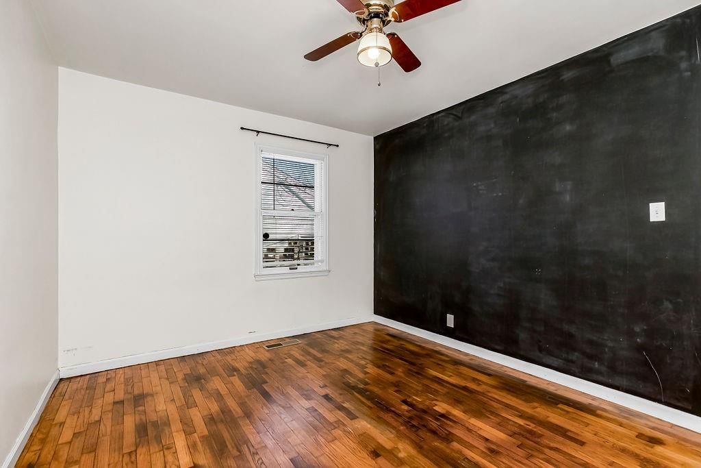 2604 Girard Avenue — photo 24