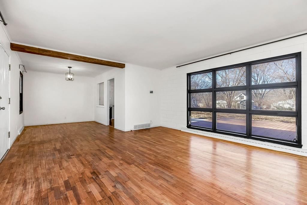 2604 Girard Avenue — photo 6