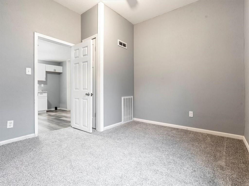 2803 S 24th Street — photo 13