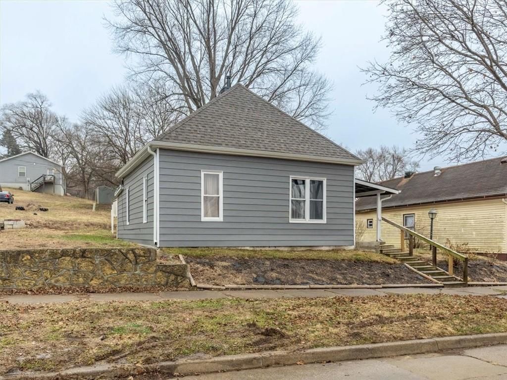 2803 S 24th Street — photo 16