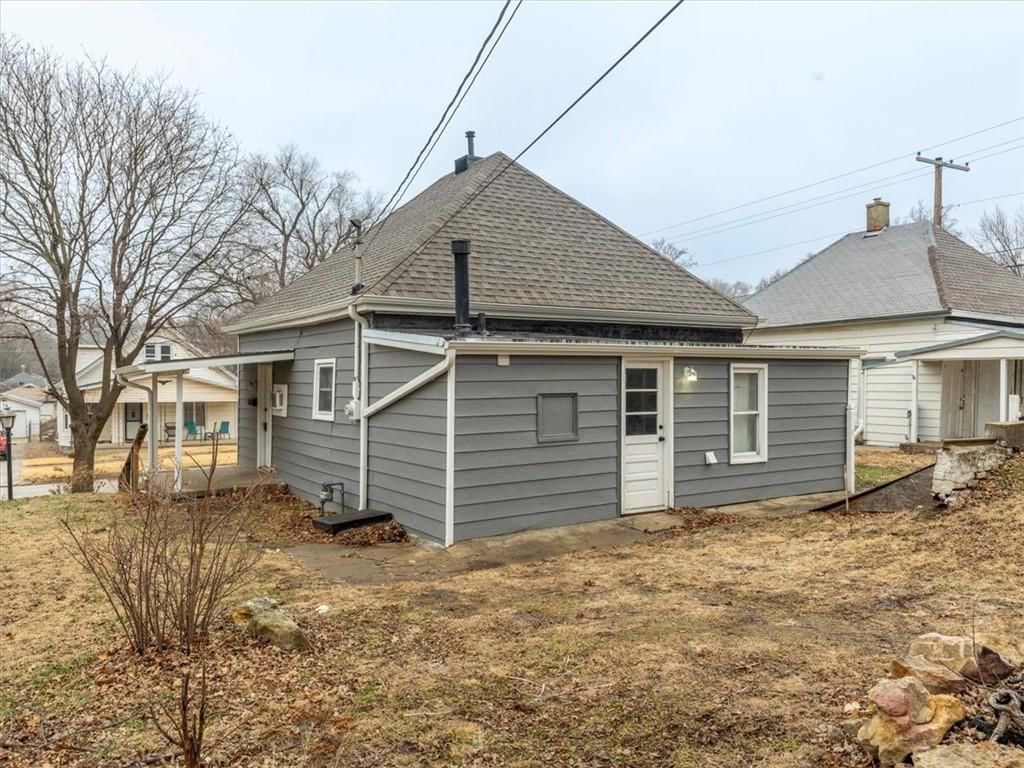 2803 S 24th Street — photo 18