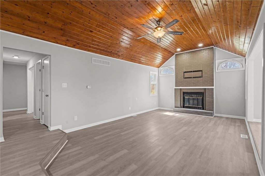 10009 E 56th Terrace — photo 14
