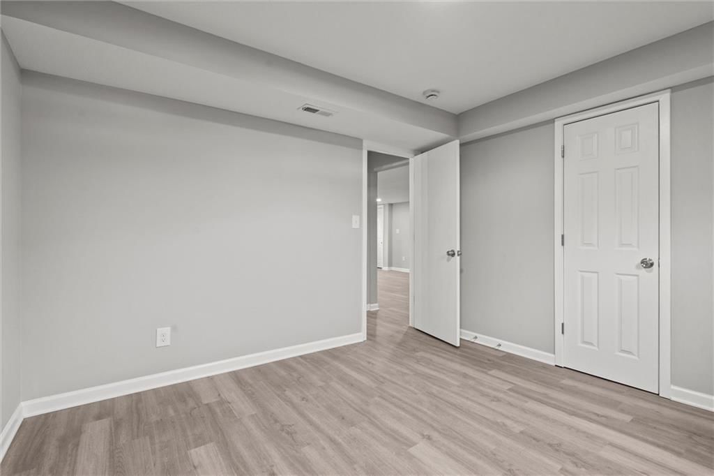 10009 E 56th Terrace — photo 34