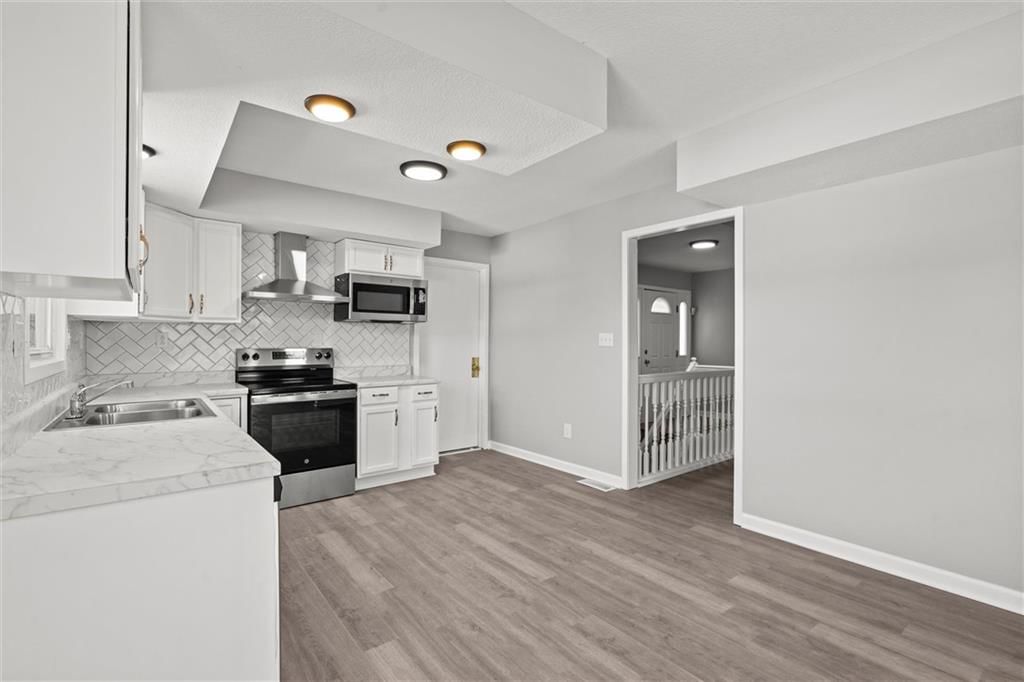 10009 E 56th Terrace — photo 6
