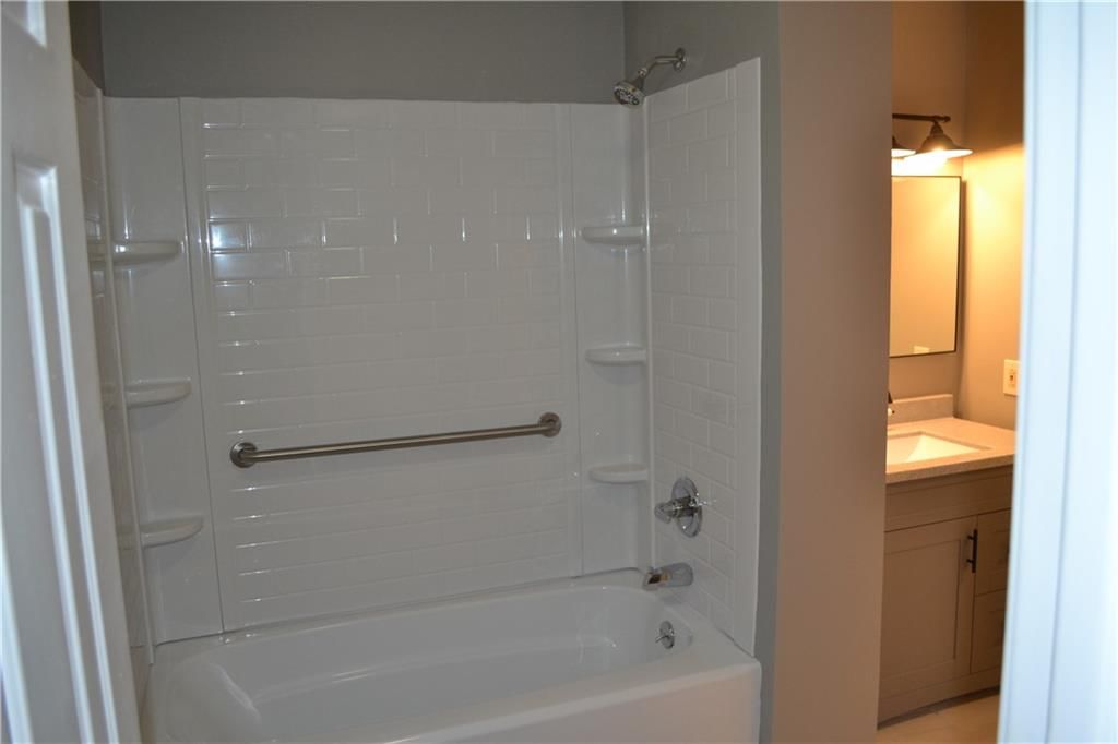 509 Castle Drive — photo 6