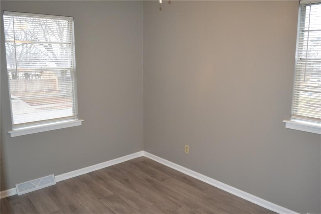509 Castle Drive — photo 8