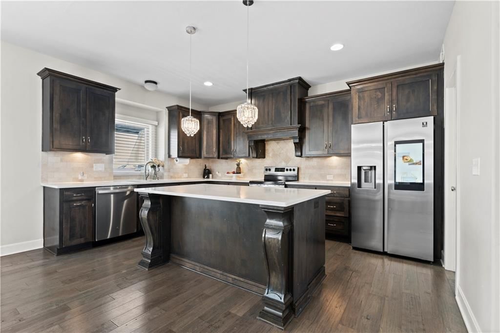 6705 N Elmwood Avenue — photo 11