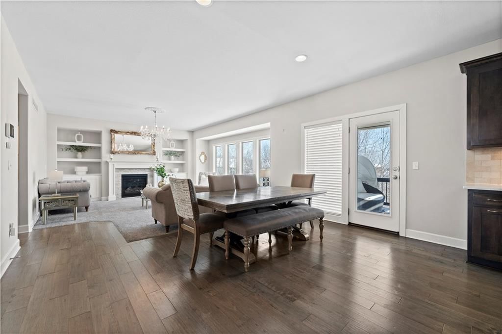 6705 N Elmwood Avenue — photo 15