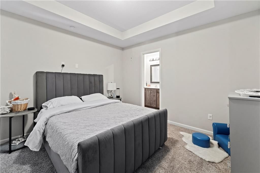6705 N Elmwood Avenue — photo 28