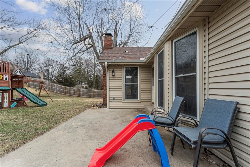 517 NW 65th Terrace — photo 35
