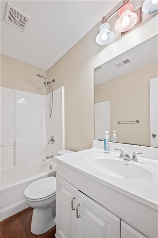 311 E Kay Street — photo 16