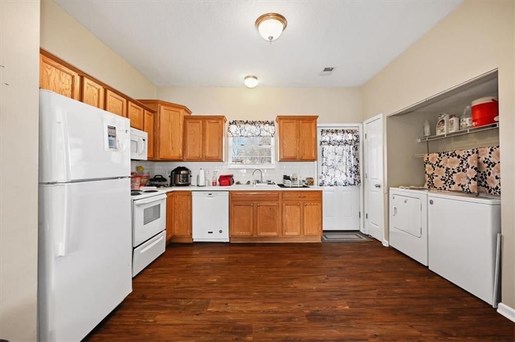 311 E Kay Street — photo 8