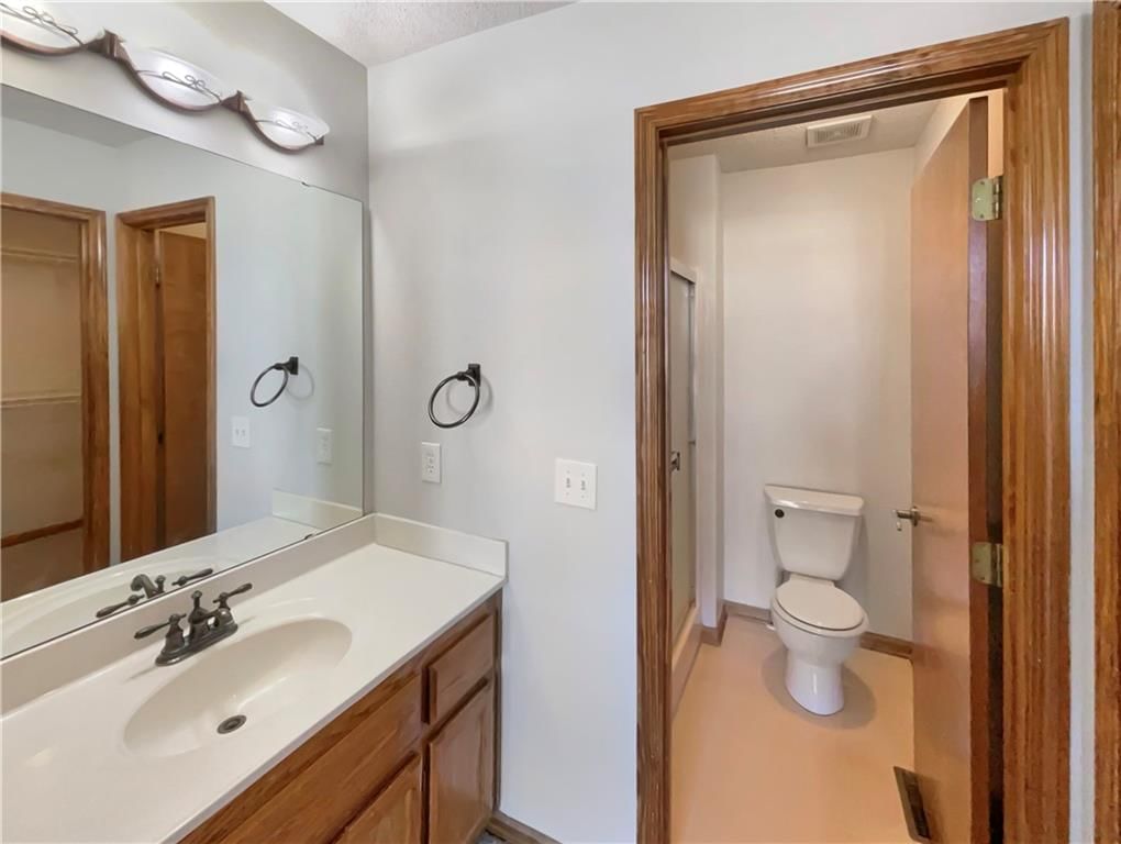 2223 Madison Avenue — photo 7