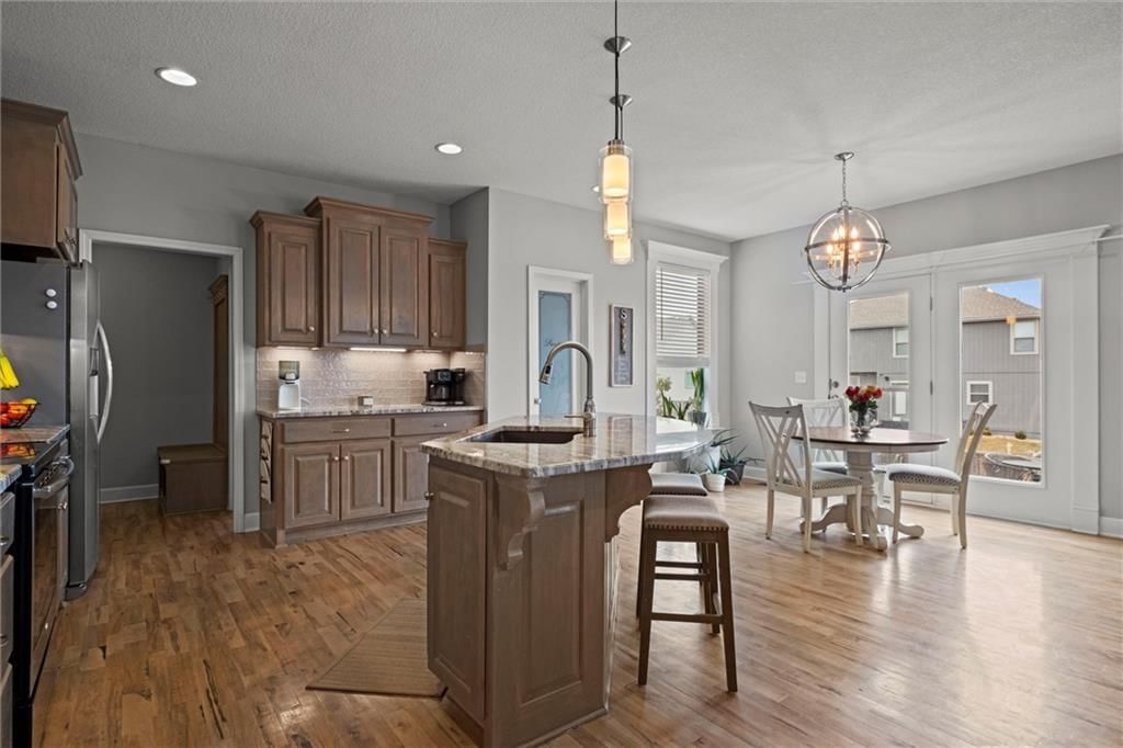 805 S WASHINGTON Street — photo 11
