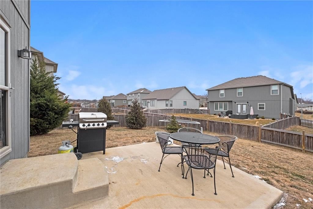 805 S WASHINGTON Street — photo 36