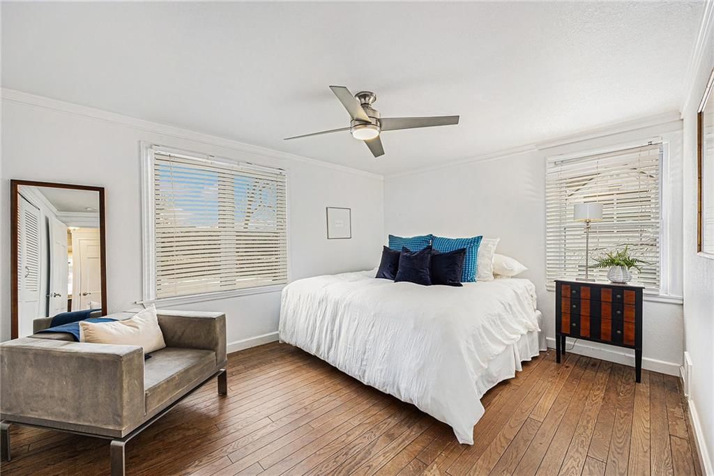 5552 Belinder Avenue — photo 18
