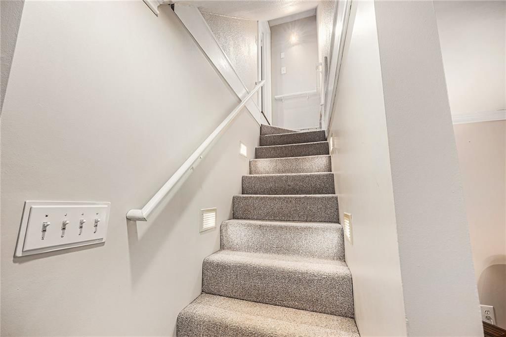 5552 Belinder Avenue — photo 30