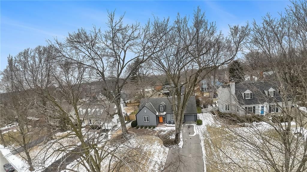 5552 Belinder Avenue — photo 43
