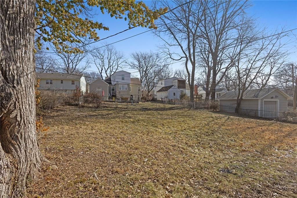 8821 Virginia Lane — photo 34