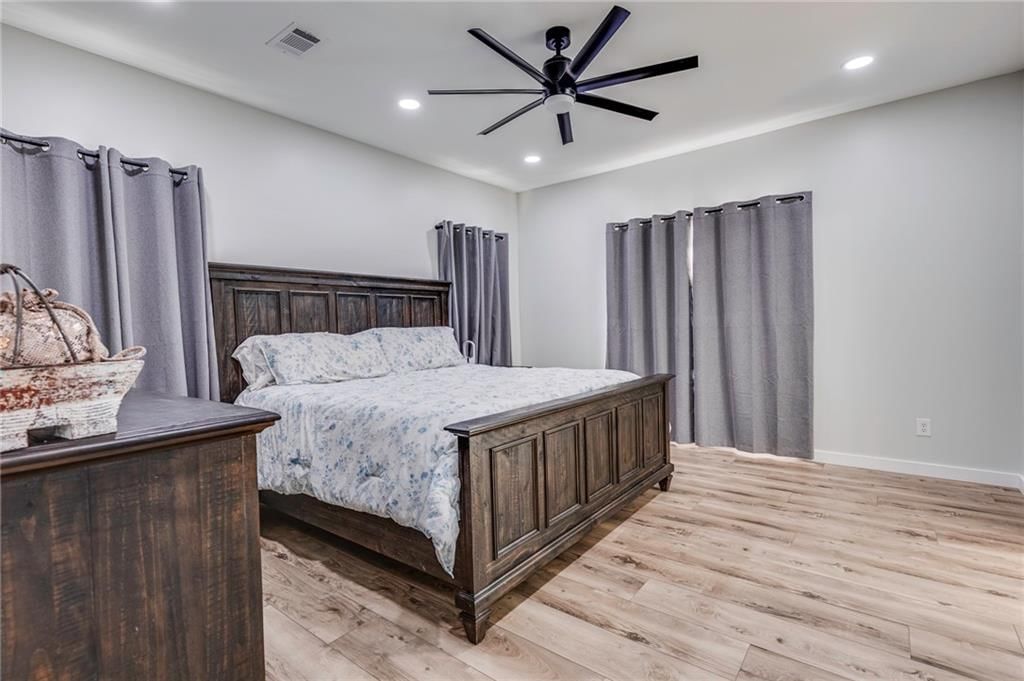 2311 Ellis Terrace — photo 30