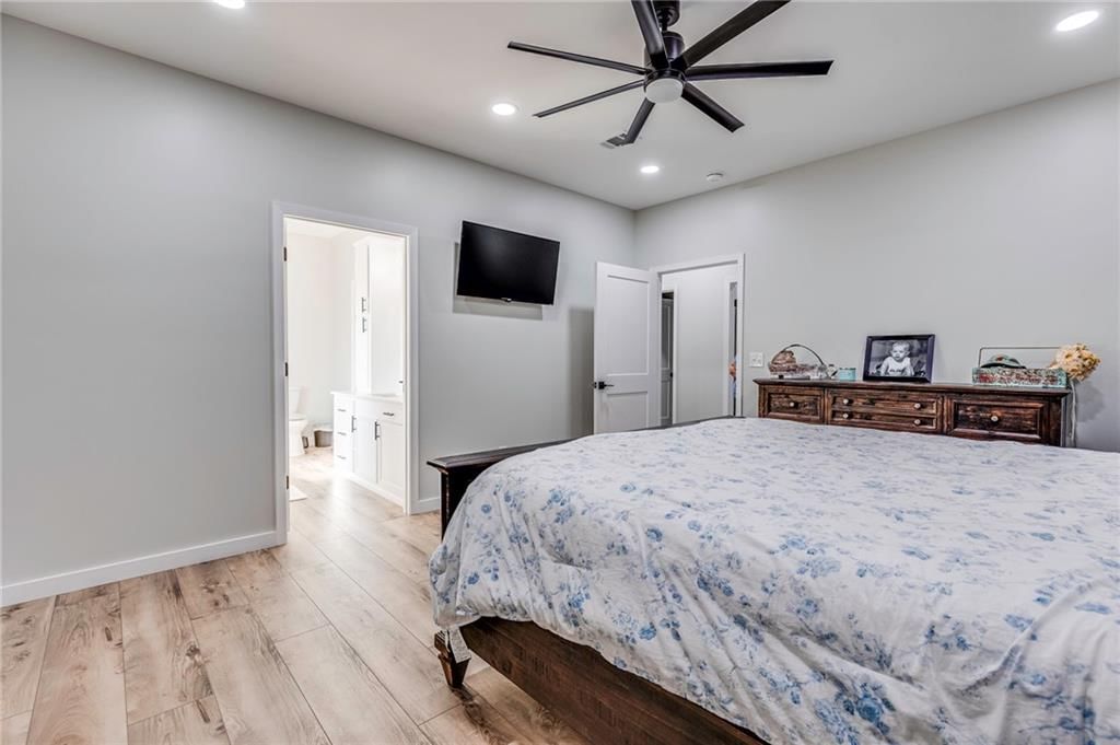 2311 Ellis Terrace — photo 32