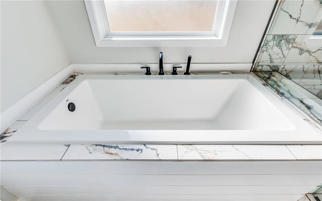 2311 Ellis Terrace — photo 35