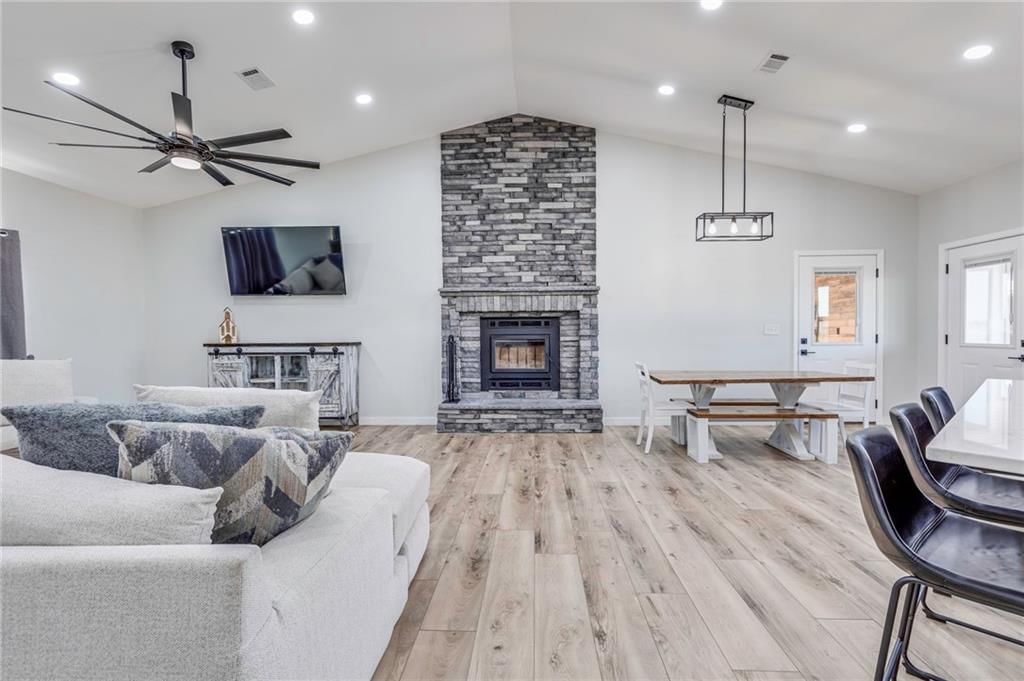2311 Ellis Terrace — photo 7