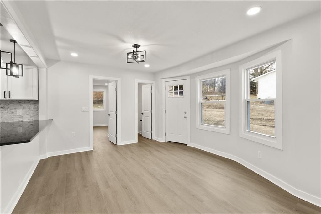4039 Ruby Avenue — photo 6