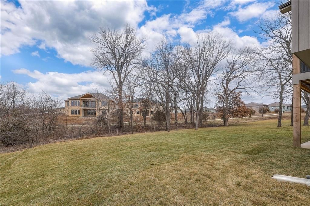 1014 Wilds Parkway — photo 79
