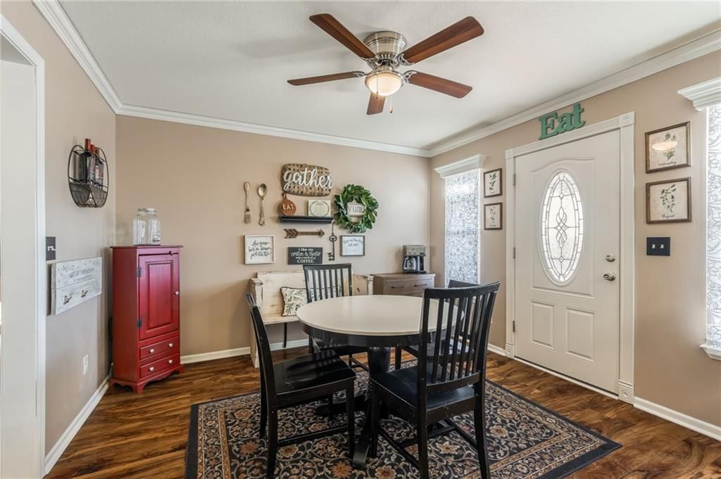 1 NW Valley Circle Street — photo 12