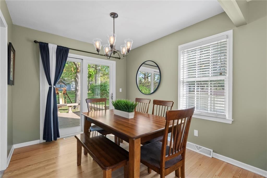 9914 McGee Street — photo 17