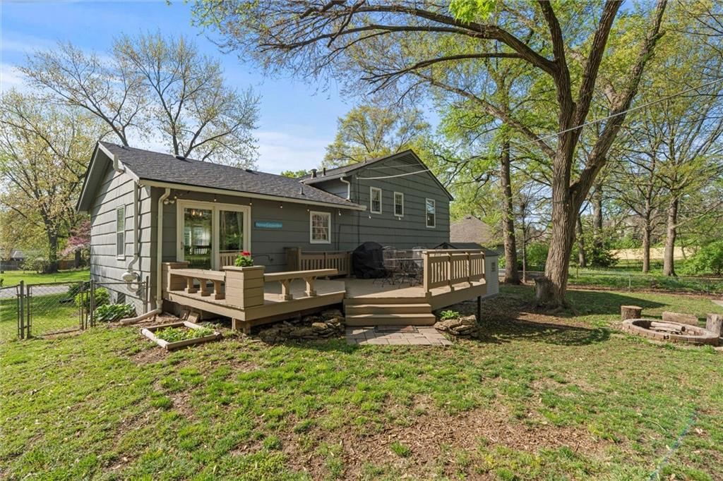 9914 McGee Street — photo 34